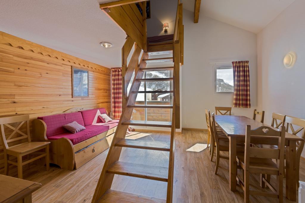 Residence Les Balcons Du Soleil Allos Exterior foto